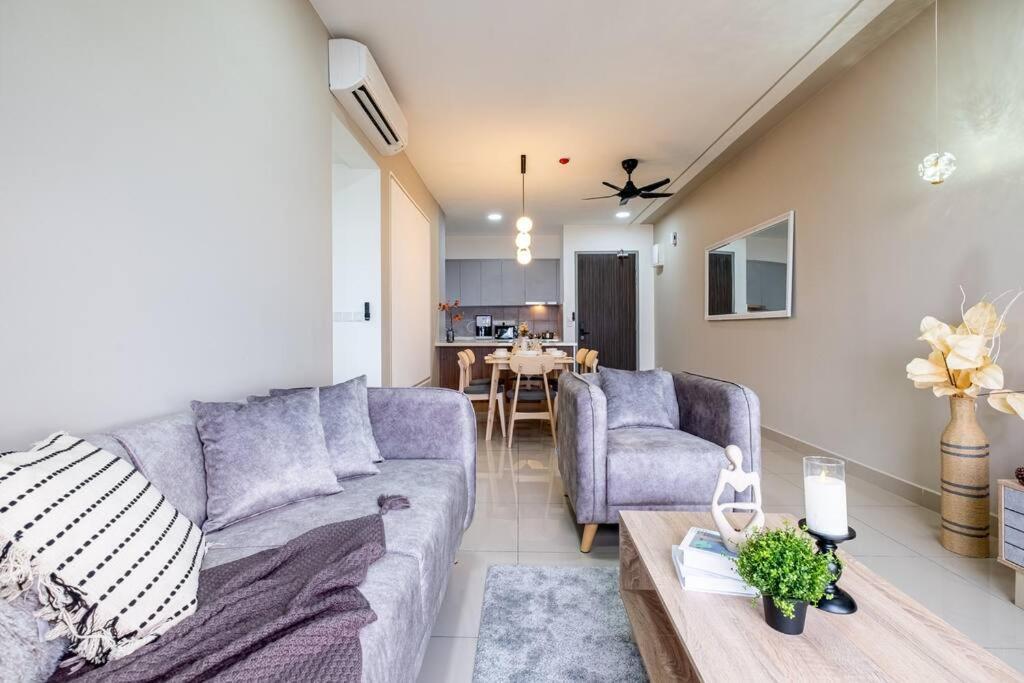Pangsapuri The Rest Nest Modern M Vertica 4br Infinity Pool *