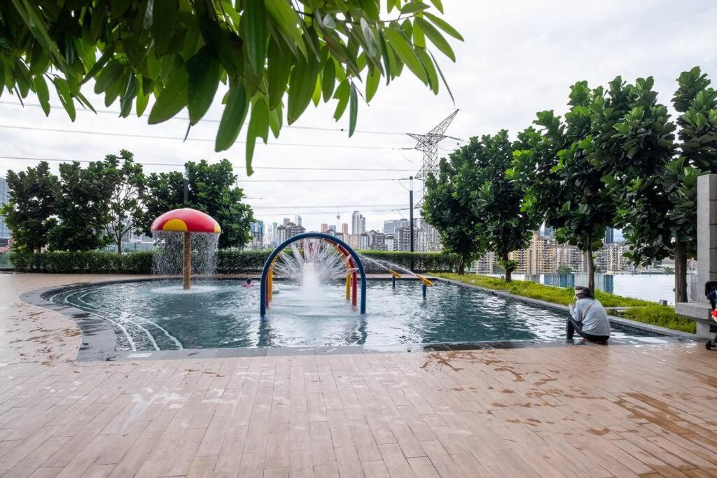 The Rest Nest Modern M Vertica 4br Infinity Pool * Kuala Lumpur