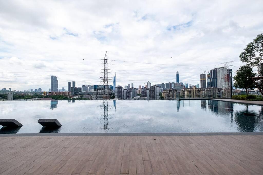 The Rest Nest Modern M Vertica 4br Infinity Pool * Kuala Lumpur